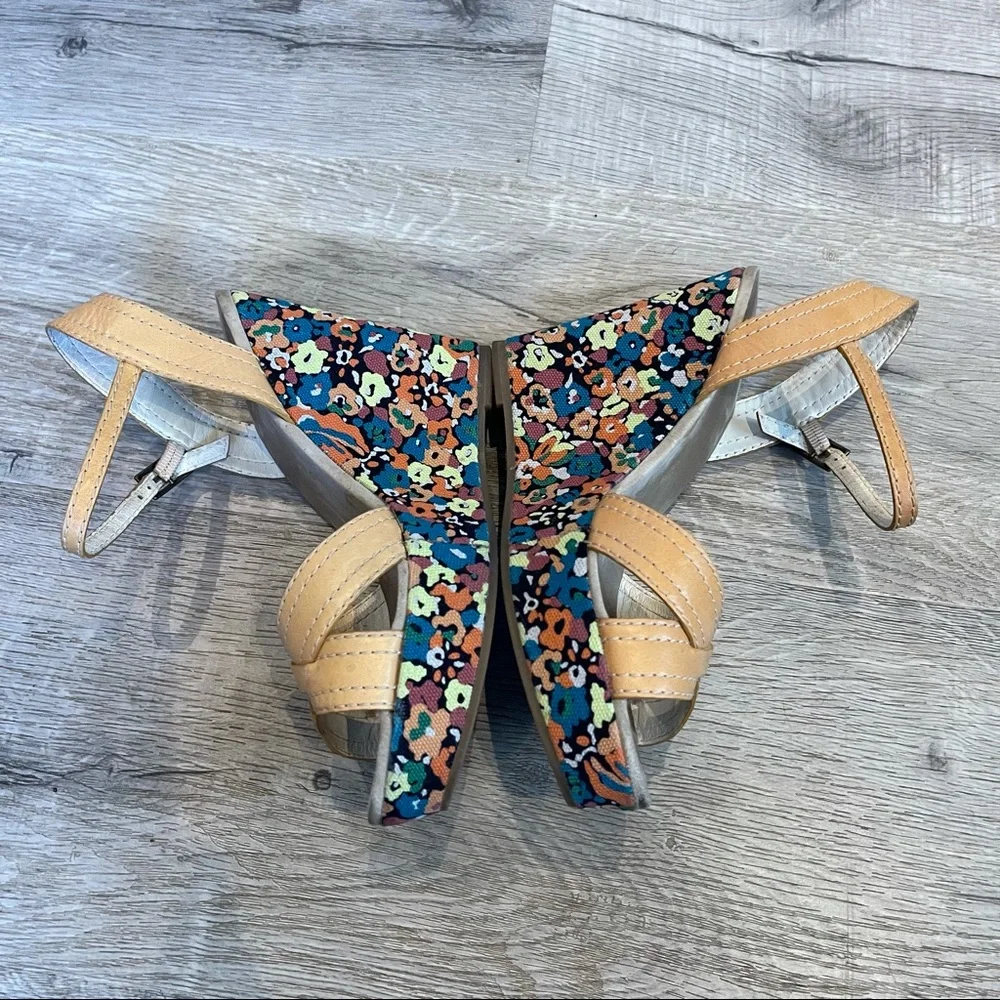 Marc Jacobs flower platform wedge sandals
